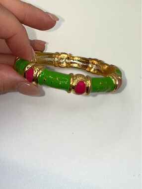Fornash Kelly Green + Pink Bangle